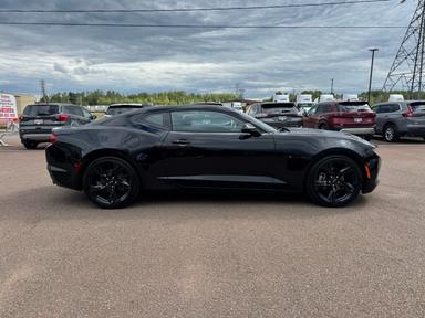 Chevrolet Camaro 2021 - Thumbnail 4