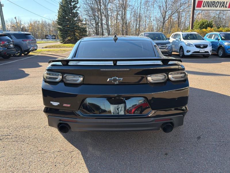 Chevrolet Camaro 2019 - Image 6