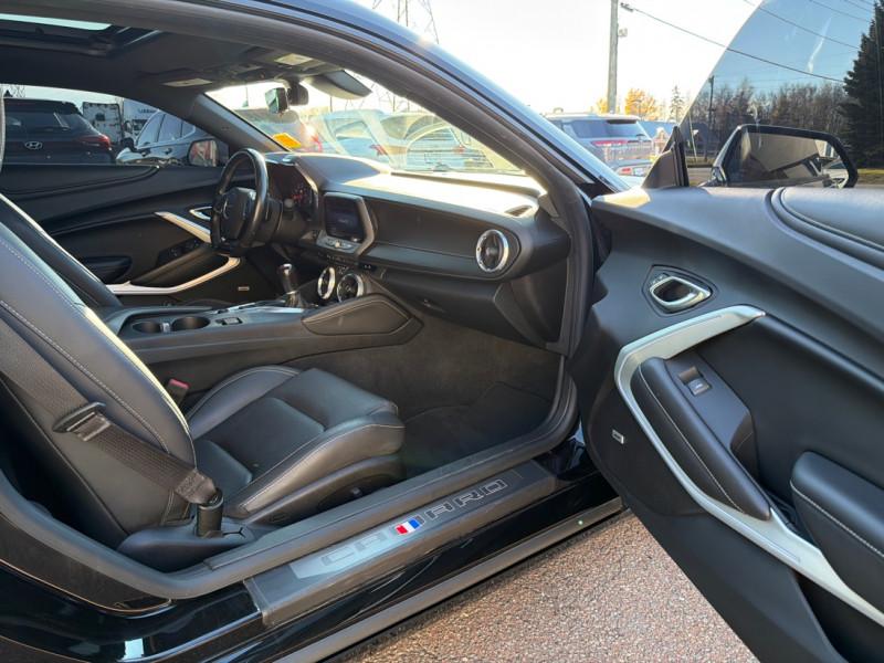 Chevrolet Camaro 2019 - Image 25