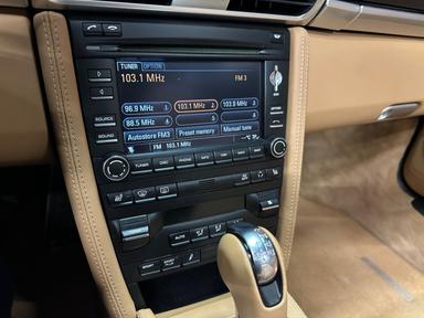 Porsche 911 2011 - Thumbnail 9