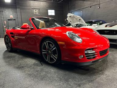 Porsche 911 2011 - Thumbnail 2