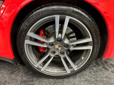 Porsche 911 2011 - Thumbnail 16