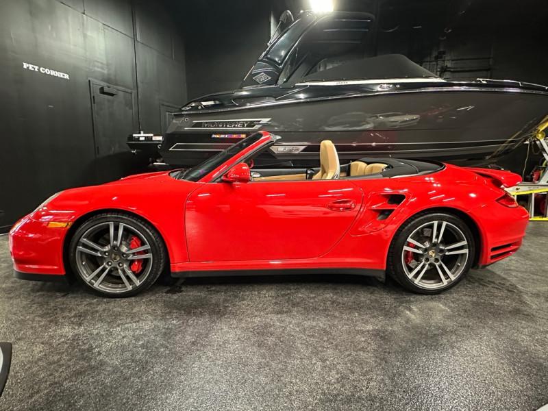 Porsche 911 2011 - Image 6