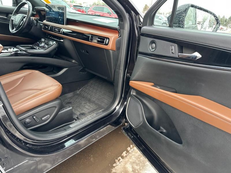 Lincoln Nautilus 2023 - Image 12