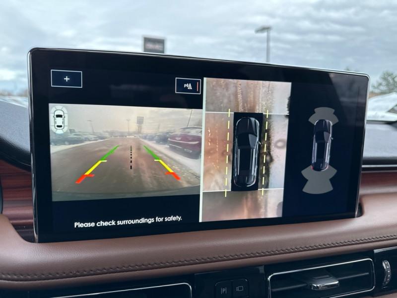 Lincoln Nautilus 2023 - Image 24