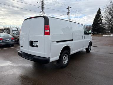 Chevrolet Express Cargo Van 2024 - Thumbnail 5
