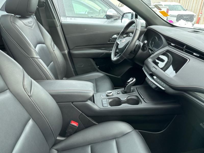 Cadillac XT4 2023 - Image 3