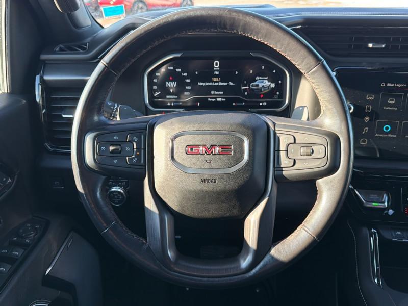 GMC Sierra 1500 2023 - Image 17