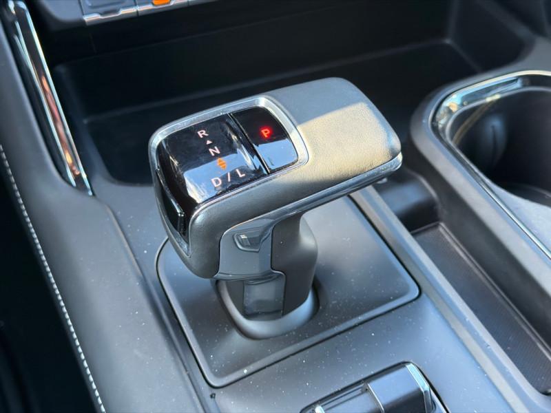 GMC Sierra 1500 2023 - Image 19