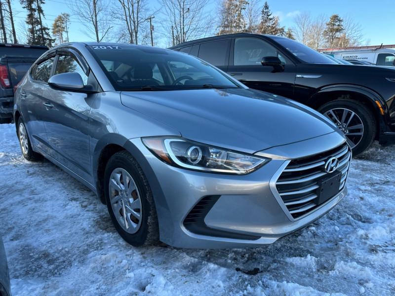 Hyundai Elantra 2017 - Image 2